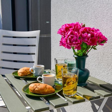 Rosemary Apartment Братислава Экстерьер фото