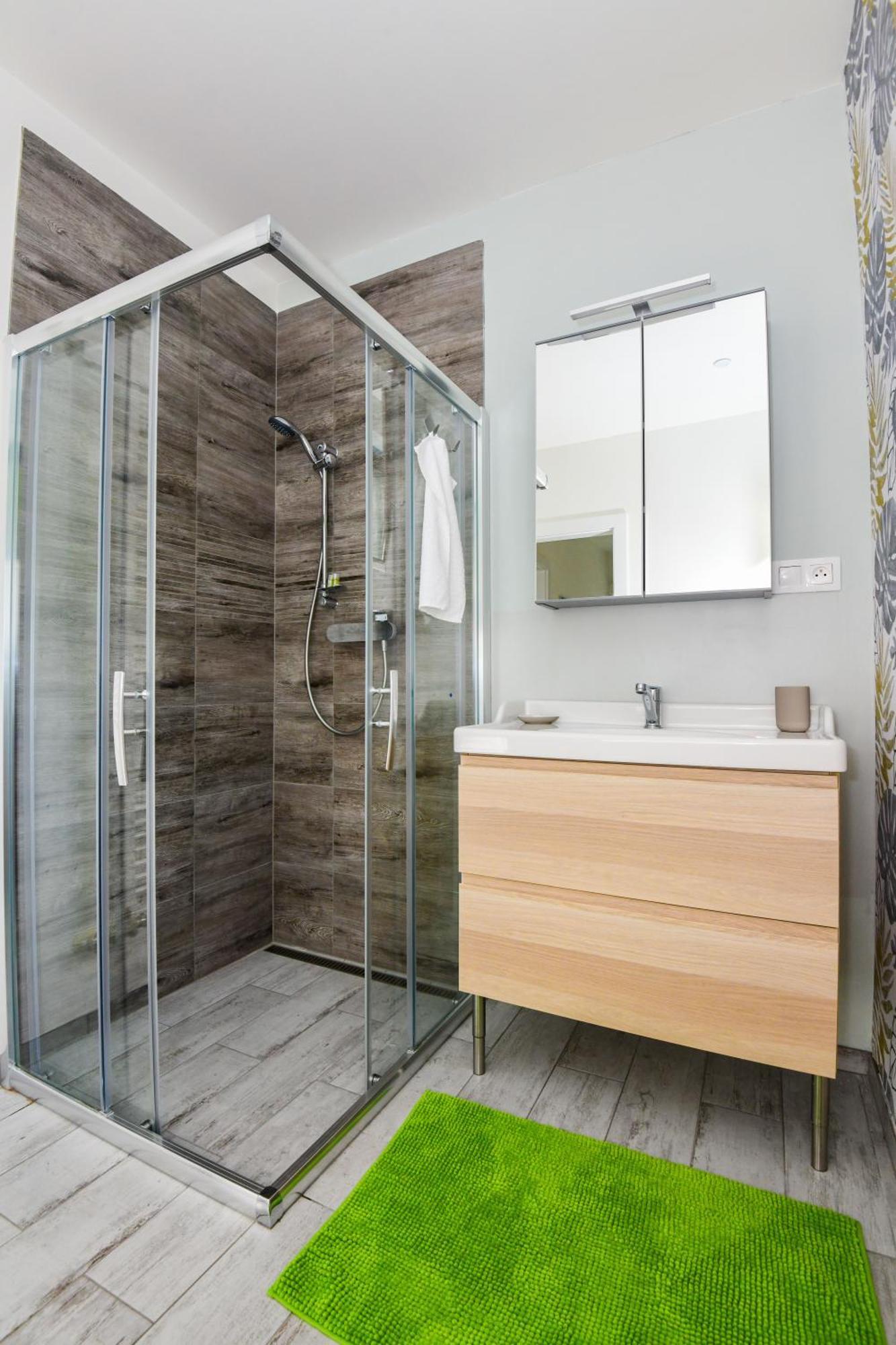 Rosemary Apartment Братислава Экстерьер фото